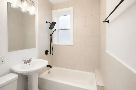 3532 West Van Buren Street Chicago IL 60624