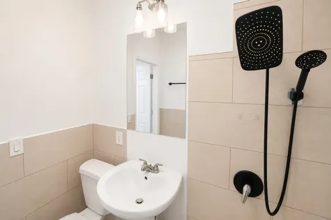 3532 West Van Buren Street Chicago IL 60624