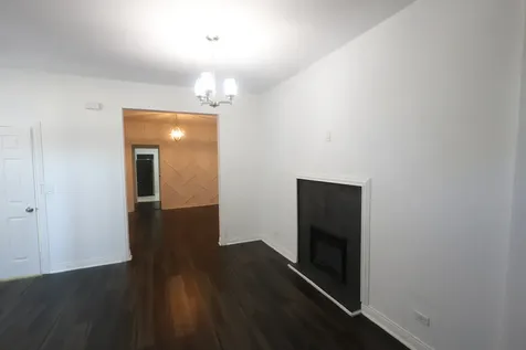 3532 West Van Buren Street Chicago IL 60624