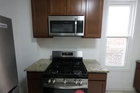 3532 West Van Buren Street Chicago IL 60624