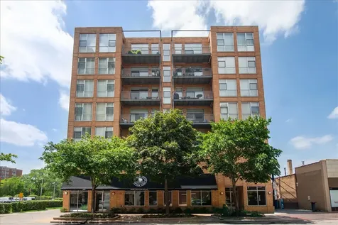 1572 Maple Avenue Evanston IL 60201