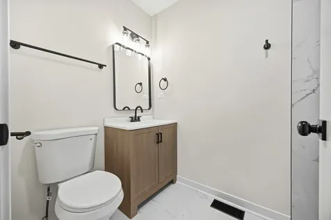 123 Kainer Avenue Barrington IL 60010