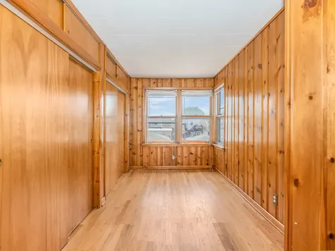 5351 West Waveland Avenue Chicago IL 60641