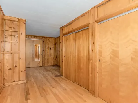5351 West Waveland Avenue Chicago IL 60641