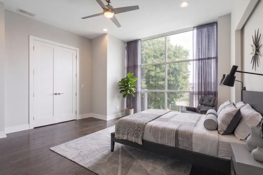 1446 West Altgeld Street Chicago IL 60614
