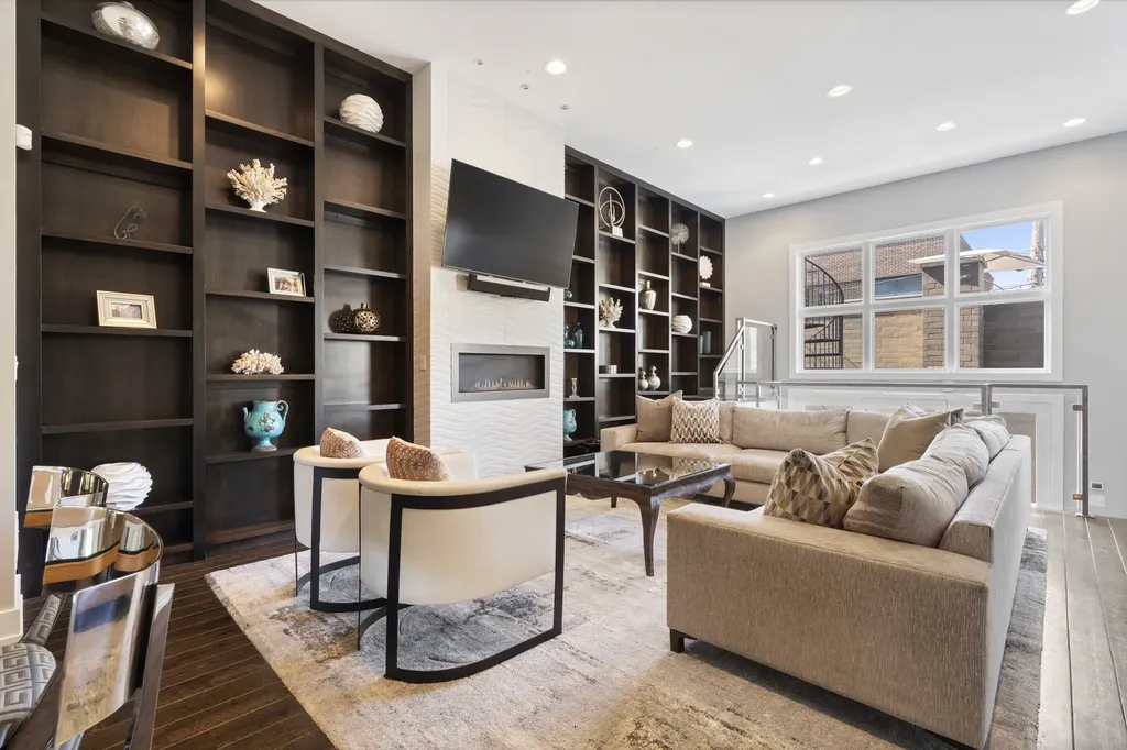 1446 West Altgeld Street Chicago IL 60614