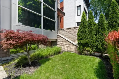 1446 West Altgeld Street Chicago IL 60614