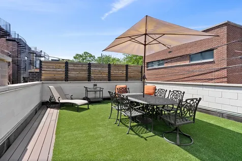 1446 West Altgeld Street Chicago IL 60614
