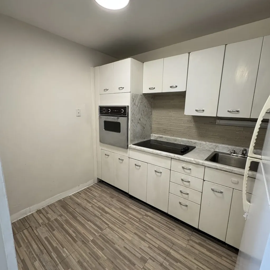 4800 South Chicago Beach Drive Chicago IL 60615