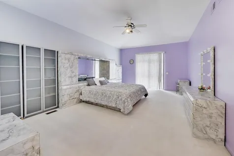 8303 Appaloosa Lane Spring Grove IL 60081