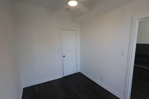 3532 West Van Buren Street Chicago IL 60624