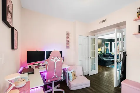 4027 North Southport Avenue Chicago IL 60613