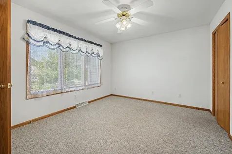 813 Shadow Bluff Drive Galena IL 61036