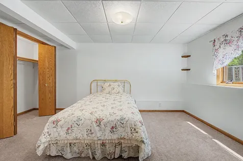 813 Shadow Bluff Drive Galena IL 61036