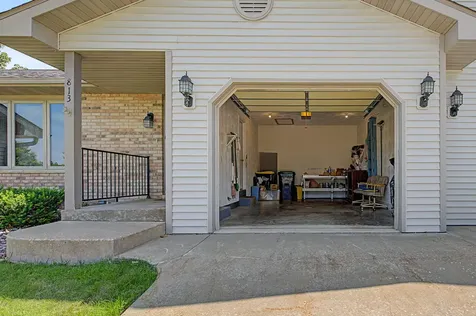 813 Shadow Bluff Drive Galena IL 61036
