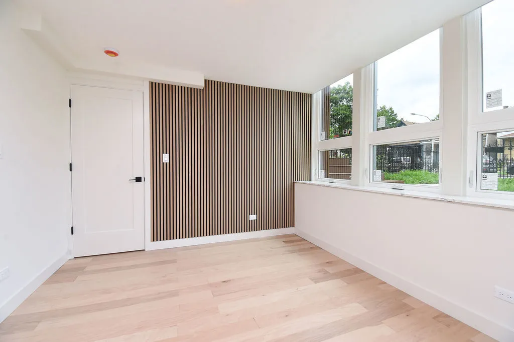 3547 West Hirsch Street Chicago IL 60651