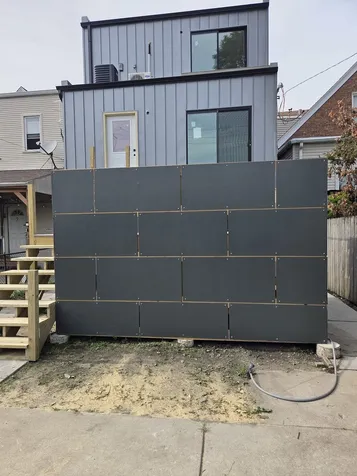 3547 West Hirsch Street Chicago IL 60651