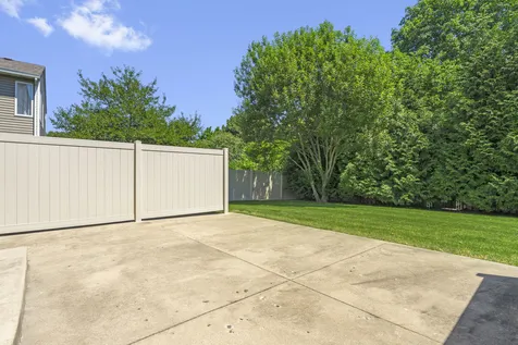 7422 Korbel Drive Gurnee IL 60031