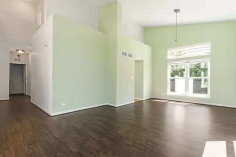 7422 Korbel Drive Gurnee IL 60031