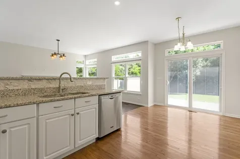 7422 Korbel Drive Gurnee IL 60031