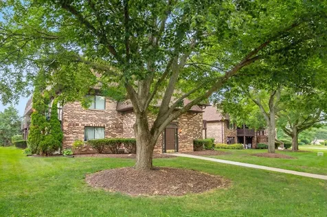 197 Uteg Street Crystal Lake IL 60014