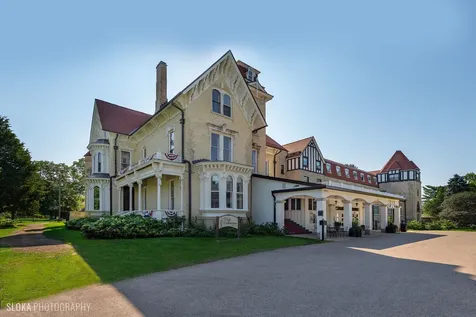 197 Uteg Street Crystal Lake IL 60014