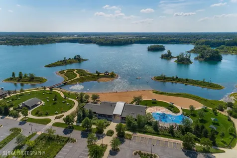 197 Uteg Street Crystal Lake IL 60014