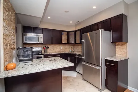 197 Uteg Street Crystal Lake IL 60014