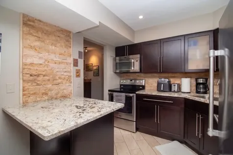 197 Uteg Street Crystal Lake IL 60014