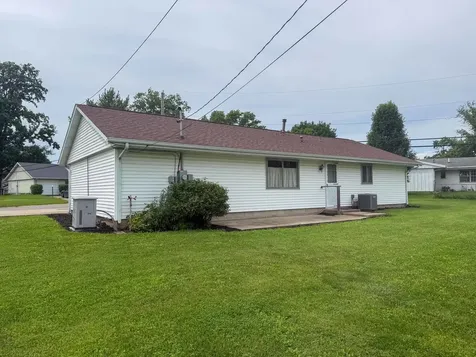 1619 Skyline Drive Danville IL 61832