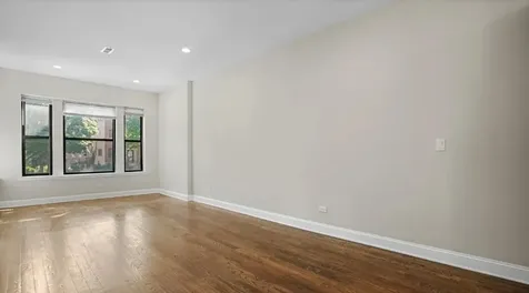 4530 South Michigan Avenue Chicago IL 60653