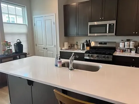936 Jenkins Court Wheeling IL 60090