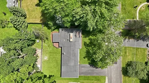 1460 Eagle Road Elgin IL 60123