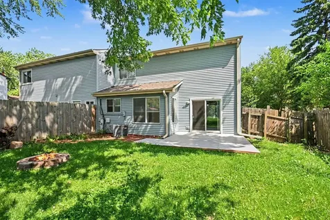 43 Stonefield Drive Glendale Heights IL 60139