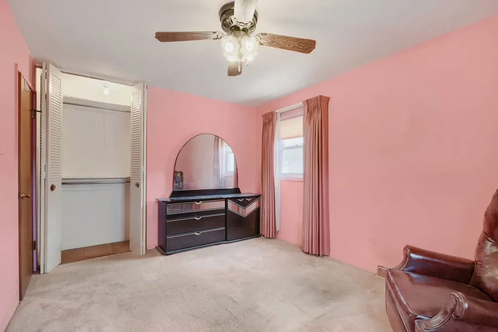 1129 West 107th Street Chicago IL 60643