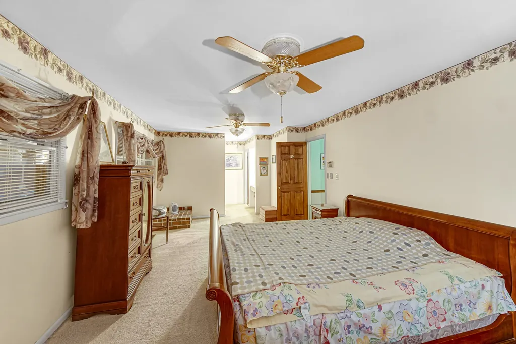 308 Pacific Drive Bolingbrook IL 60440