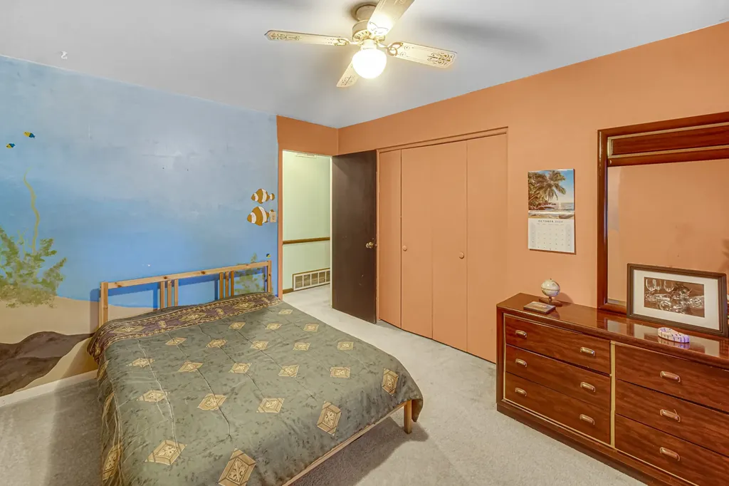 308 Pacific Drive Bolingbrook IL 60440
