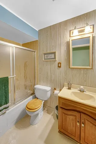 308 Pacific Drive Bolingbrook IL 60440