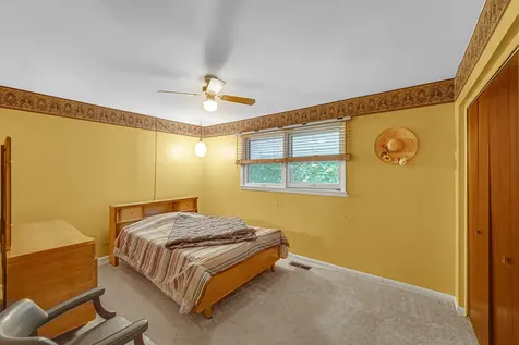 308 Pacific Drive Bolingbrook IL 60440