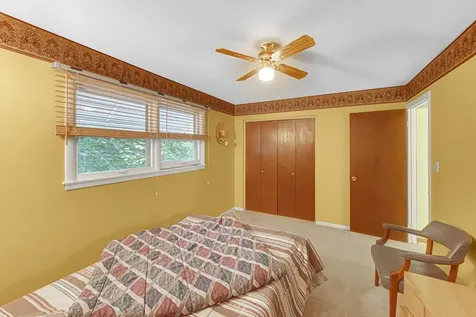308 Pacific Drive Bolingbrook IL 60440