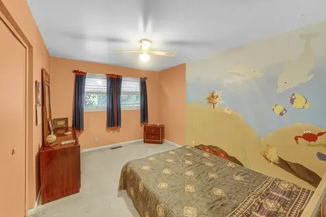 308 Pacific Drive Bolingbrook IL 60440