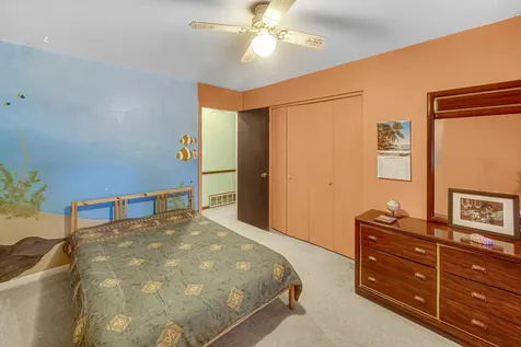 308 Pacific Drive Bolingbrook IL 60440