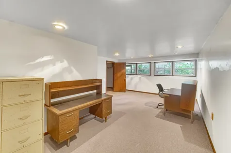 308 Pacific Drive Bolingbrook IL 60440
