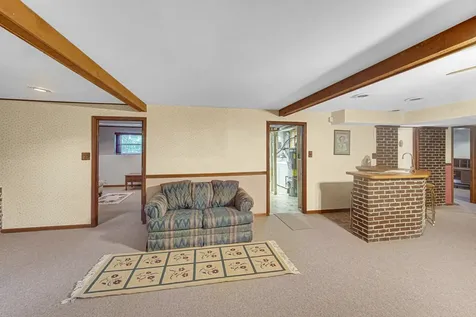 308 Pacific Drive Bolingbrook IL 60440