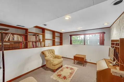 308 Pacific Drive Bolingbrook IL 60440