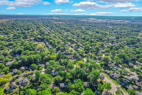 308 Pacific Drive Bolingbrook IL 60440