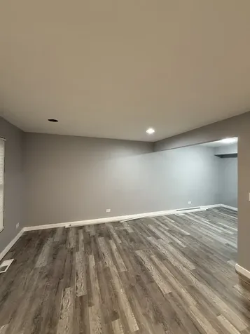 36 Wildwood Lane G Lane Bolingbrook IL 60440