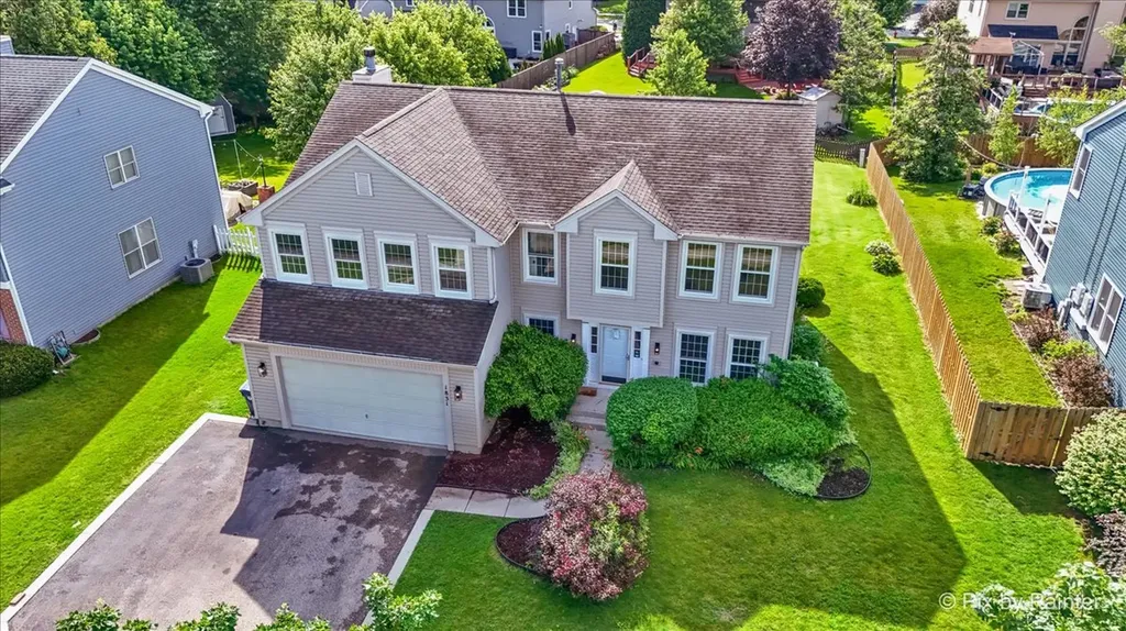 1831 Haverford Drive Algonquin IL 60102
