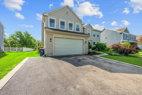 1831 Haverford Drive Algonquin IL 60102
