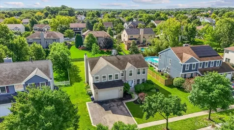 1831 Haverford Drive Algonquin IL 60102